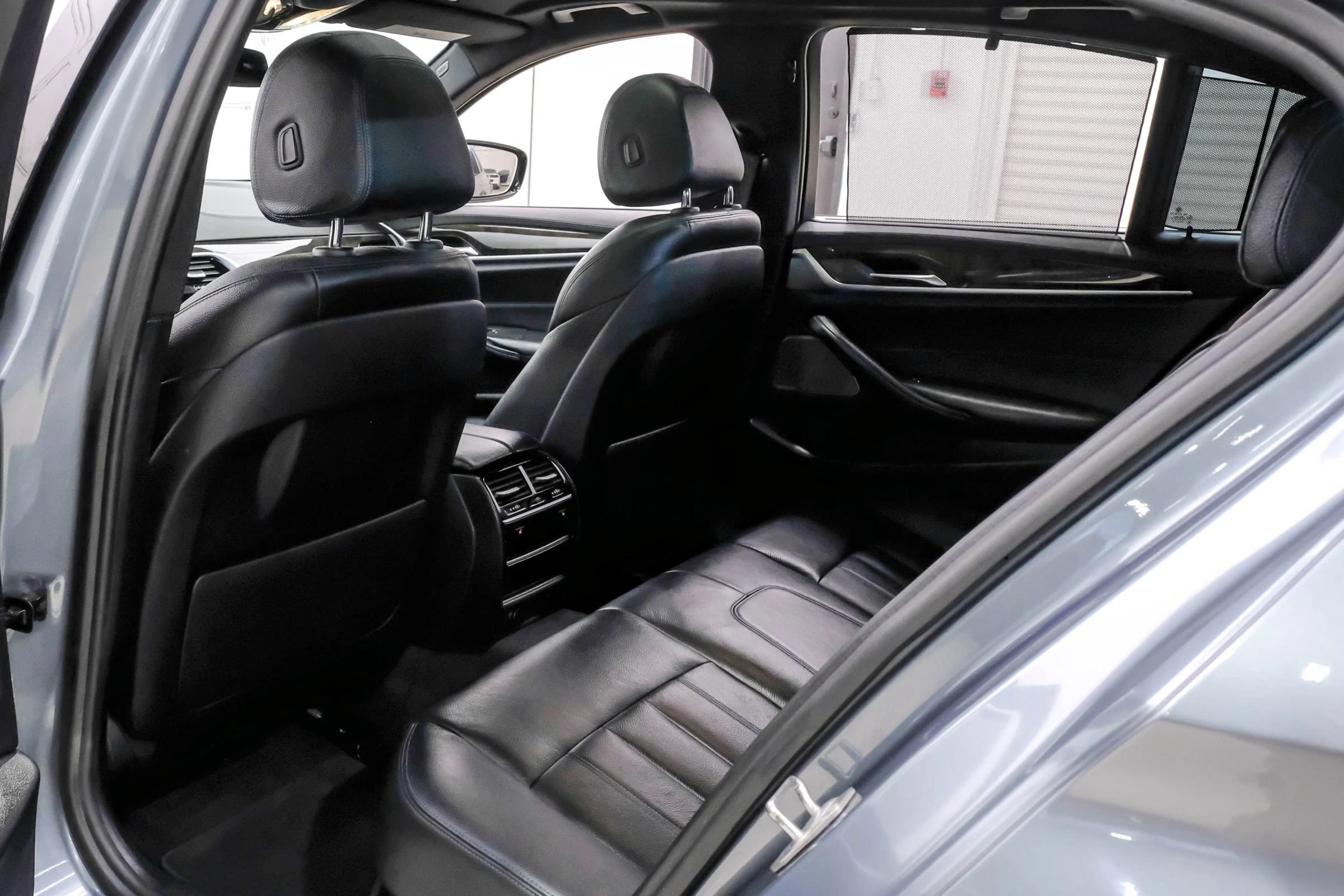 Used 2017 BMW 540i RWD image 50