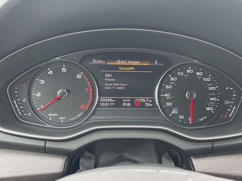 Used 2022 Audi Q5 2.0T Premium w/ Convenience Package AWD/4WD image 21