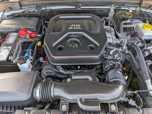 Certified 2021 Jeep Wrangler Unlimited Sport image 28