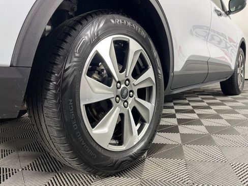 Used 2025 Ford Escape Platinum image 21