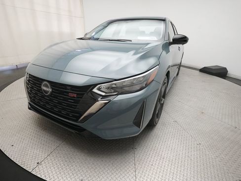 Used 2024 Nissan Sentra SR w/ SR Premium Package FWD image 12