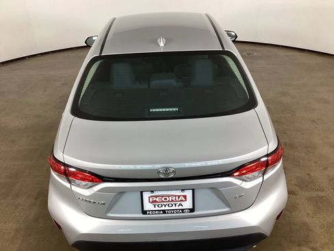 Used 2023 Toyota Corolla LE FWD image 11