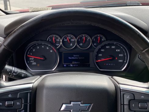 Used 2019 Chevrolet Silverado 1500 RST image 11