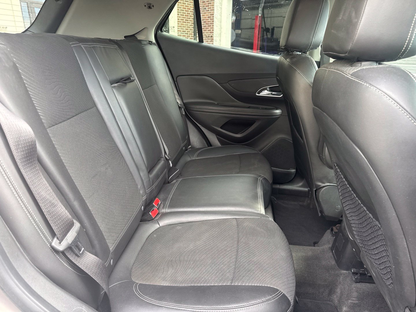 Used 2014 Buick Encore FWD image 12