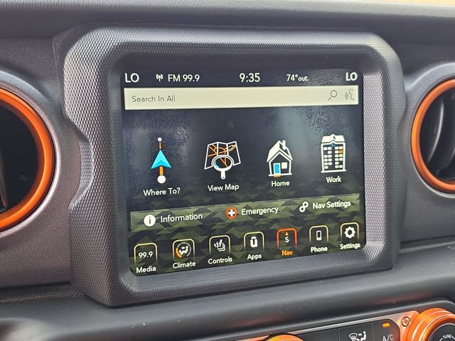 Used 2020 Jeep Gladiator Mojave AWD/4WD image 14