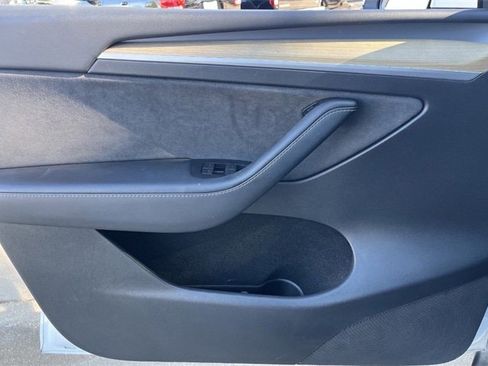 Used 2023 Tesla Model Y Long Range image 25