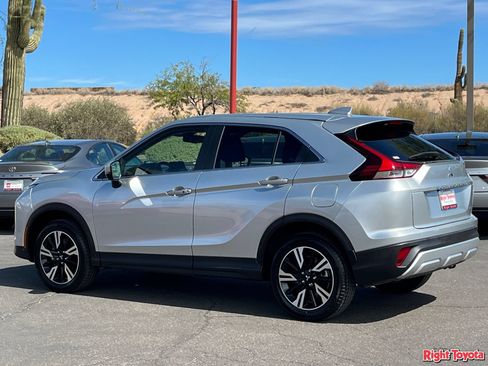 Used 2025 Mitsubishi Eclipse Cross SE AWD/4WD image 4