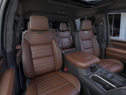 New 2026 GMC Sierra 2500 Denali Ultimate AWD/4WD image 16