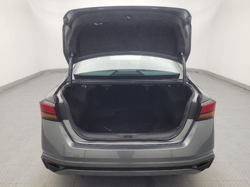 Used 2025 Nissan Altima 2.5 SV FWD image 29