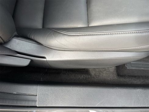 Used 2021 MAZDA MAZDA3 s image 45