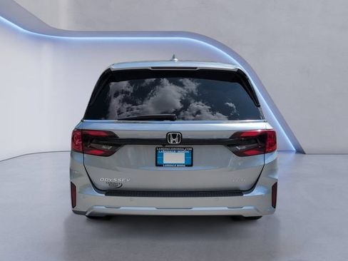 Used 2026 Honda Odyssey Elite image 8