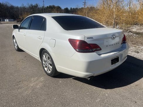 Used 2008 Toyota Avalon Limited image 4