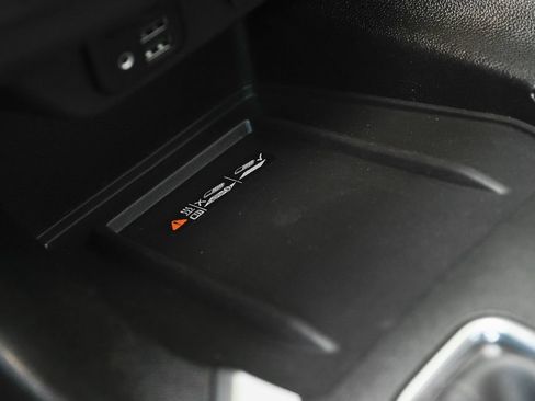 Used 2023 Chevrolet Traverse Premier w/ Redline Edition FWD image 36