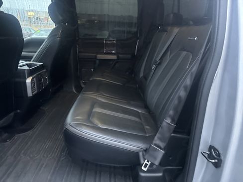 Used 2016 Ford F150 Platinum w/ Trailer Tow Package image 13