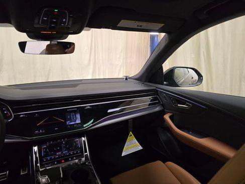 New 2026 Audi RS Q8 performance AWD/4WD image 33