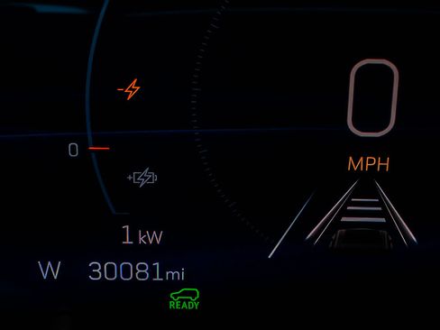 Used 2024 Cadillac Lyriq Tech image 18