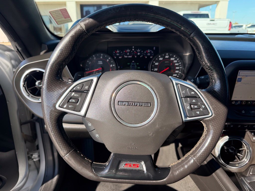 Used 2019 Chevrolet Camaro SS RWD image 25
