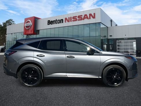 Certified 2025 Nissan Murano SV image 6