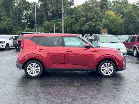 Used 2020 Kia Soul LX FWD image 4