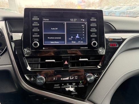 Certified 2023 Toyota Camry SE image 22