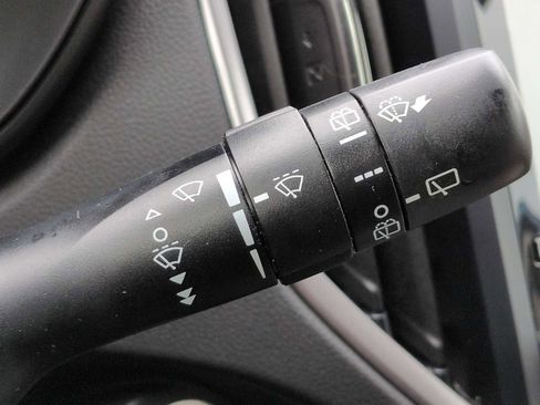 Used 2019 Subaru Forester Limited w/ Popular Package #3 image 27