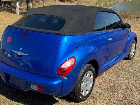 Used 2005 Chrysler PT Cruiser Convertible image 4