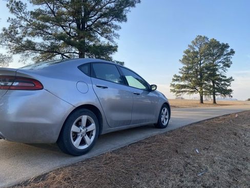 Used 2015 Dodge Dart SXT image 6