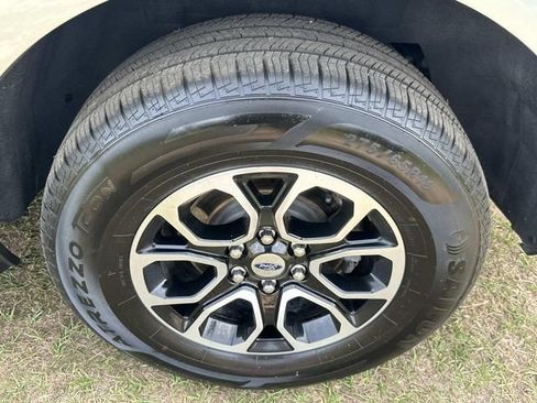 Certified 2024 Ford Expedition XLT AWD/4WD image 13