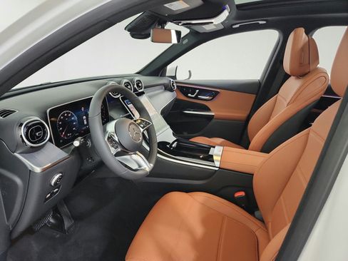 Certified 2026 Mercedes-Benz GLC 300 image 16