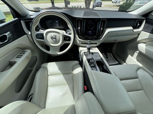 Used 2021 Volvo XC60 T5 Inscription w/ Protection Package FWD image 20