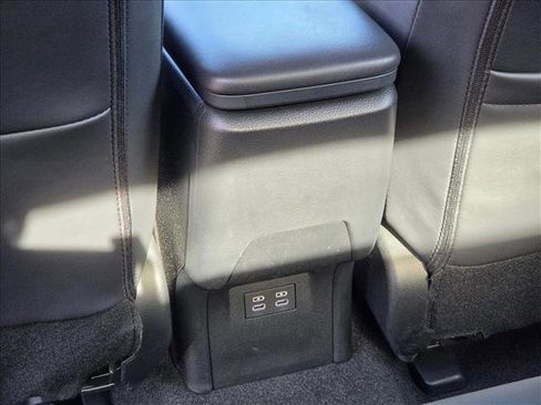 Certified 2025 Toyota Prius image 18