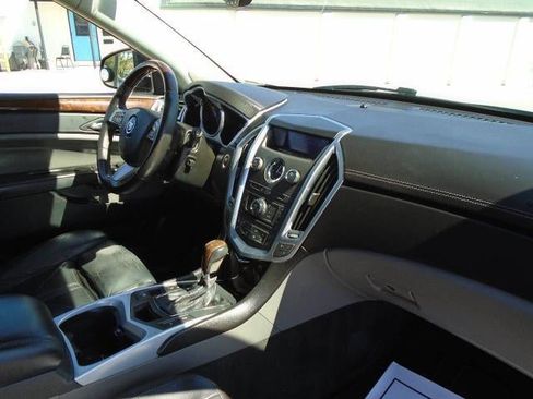 Used 2010 Cadillac SRX Luxury AWD/4WD image 21