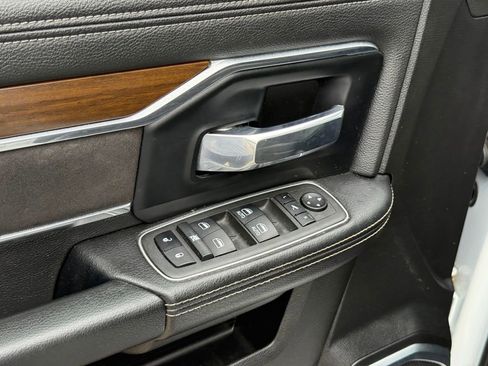 Used 2022 RAM 2500 Laramie AWD/4WD image 13