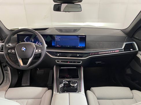 Certified 2024 BMW X5 xDrive40i w/ Premium Package image 16