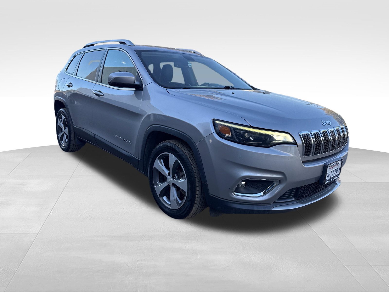 Used 2020 Jeep Cherokee Limited FWD image 7