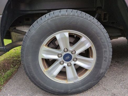 Used 2015 Ford F150 XL w/ Equipment Group 101A Mid image 13