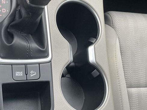 Used 2021 Kia Sportage LX image 14