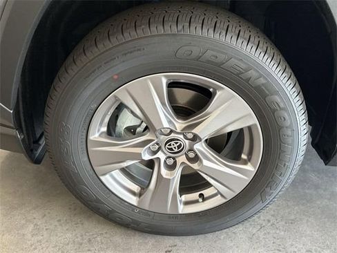 Used 2025 Toyota RAV4 LE image 13