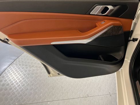 Used 2025 BMW X7 xDrive40i image 22