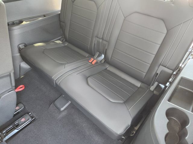 Used 2021 Volkswagen Atlas SEL Premium AWD/4WD image 31