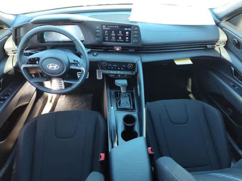New 2026 Hyundai Elantra Sport FWD image 12