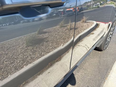 Used 2024 Ford Maverick Lariat image 4