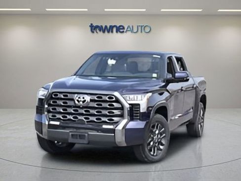 Used 2024 Toyota Tundra Platinum AWD/4WD image 9