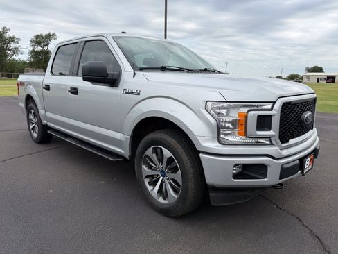 Used 2019 Ford F150 XL w/ Equipment Group 101A Mid AWD/4WD image 2