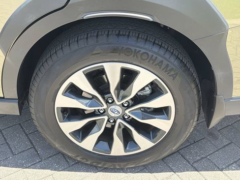 Certified 2024 Subaru Outback Touring XT AWD/4WD image 33