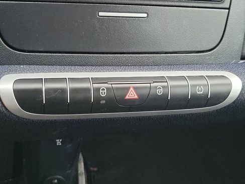 Used 2016 smart fortwo passion image 18