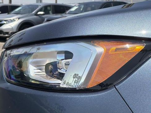 Certified 2019 Ford Edge SE FWD image 8