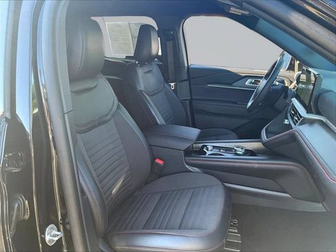 Used 2026 Ford Explorer ST-Line AWD/4WD image 31