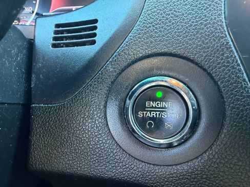 Used 2016 Ford Explorer XLT w/ Equipment Group 202A FWD image 29