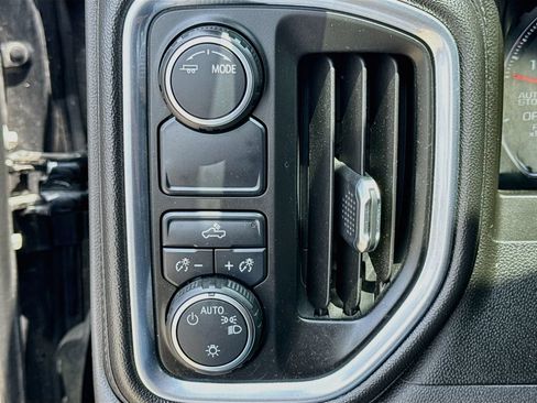 Used 2020 Chevrolet Silverado 1500 LT w/ Texas Edition RWD image 10